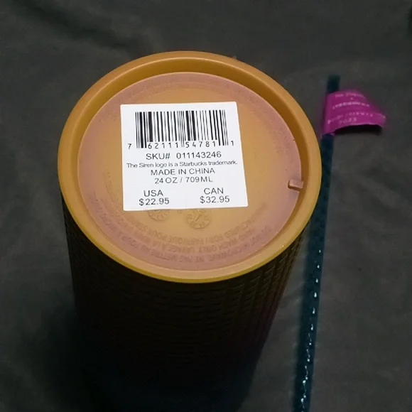 Starbucks 24oz. Tumblr Pride/Fierté 2023 - Picture 2 of 6